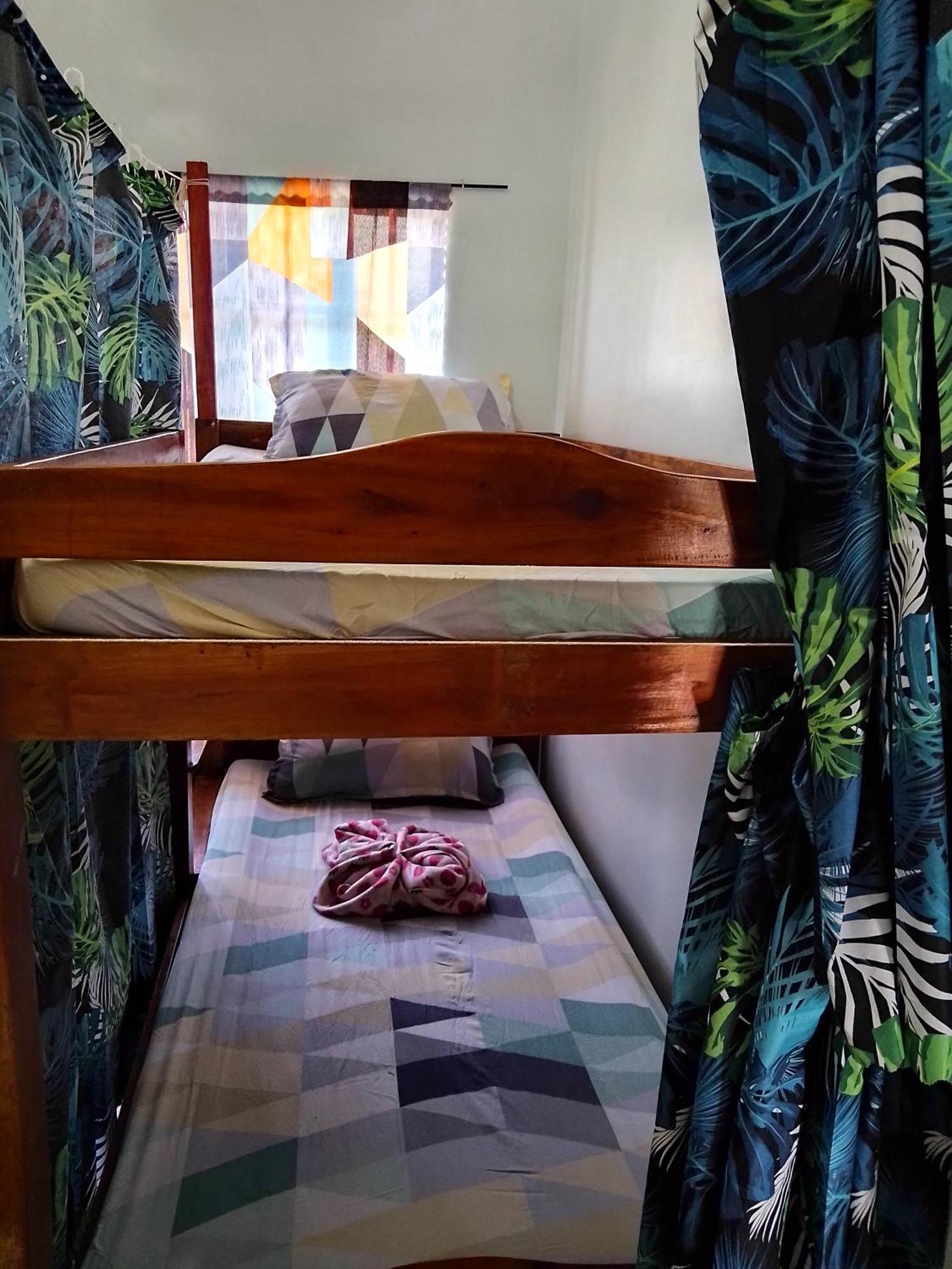 公主港Estrelle Orange House - Backpackers Hub公寓 外观 照片