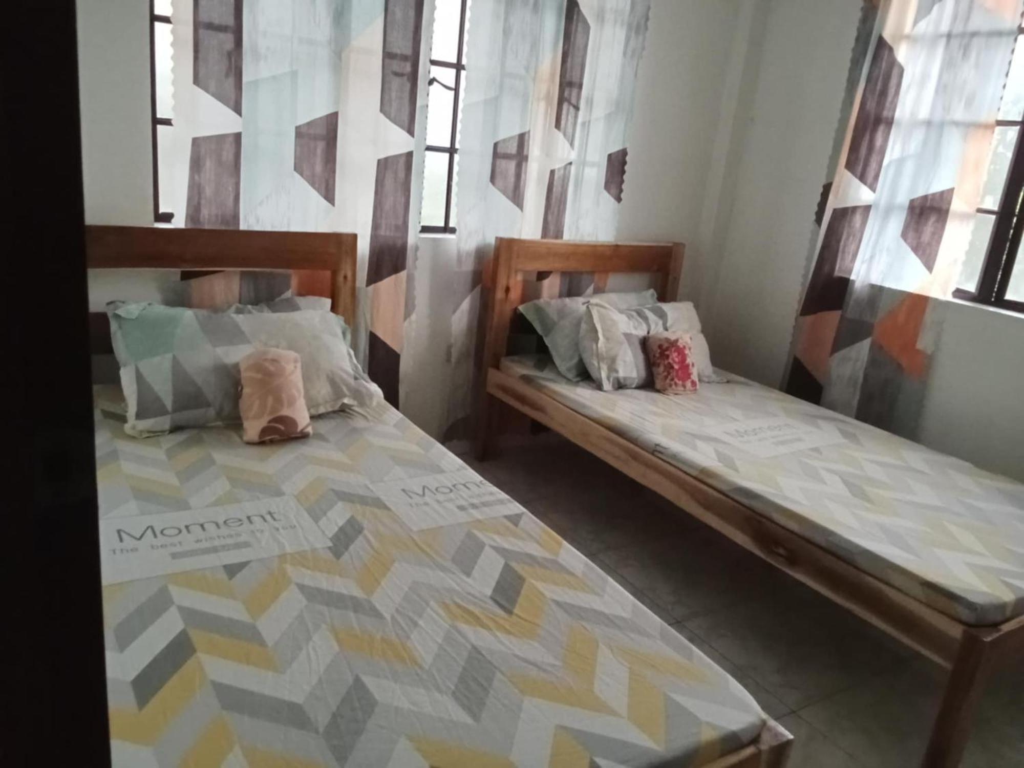 公主港Estrelle Orange House - Backpackers Hub公寓 外观 照片